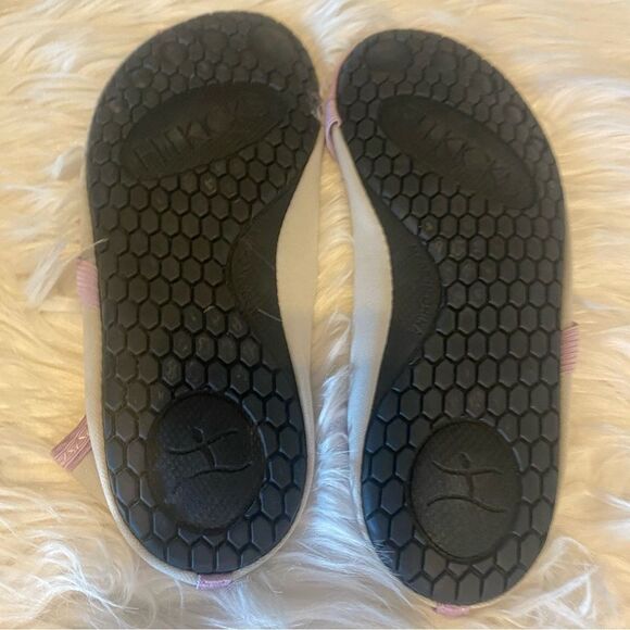 FITKICKS Women's Foldable Slip-On Sneakers Gray Size 8.5-9.5 - Picture 12 of 15